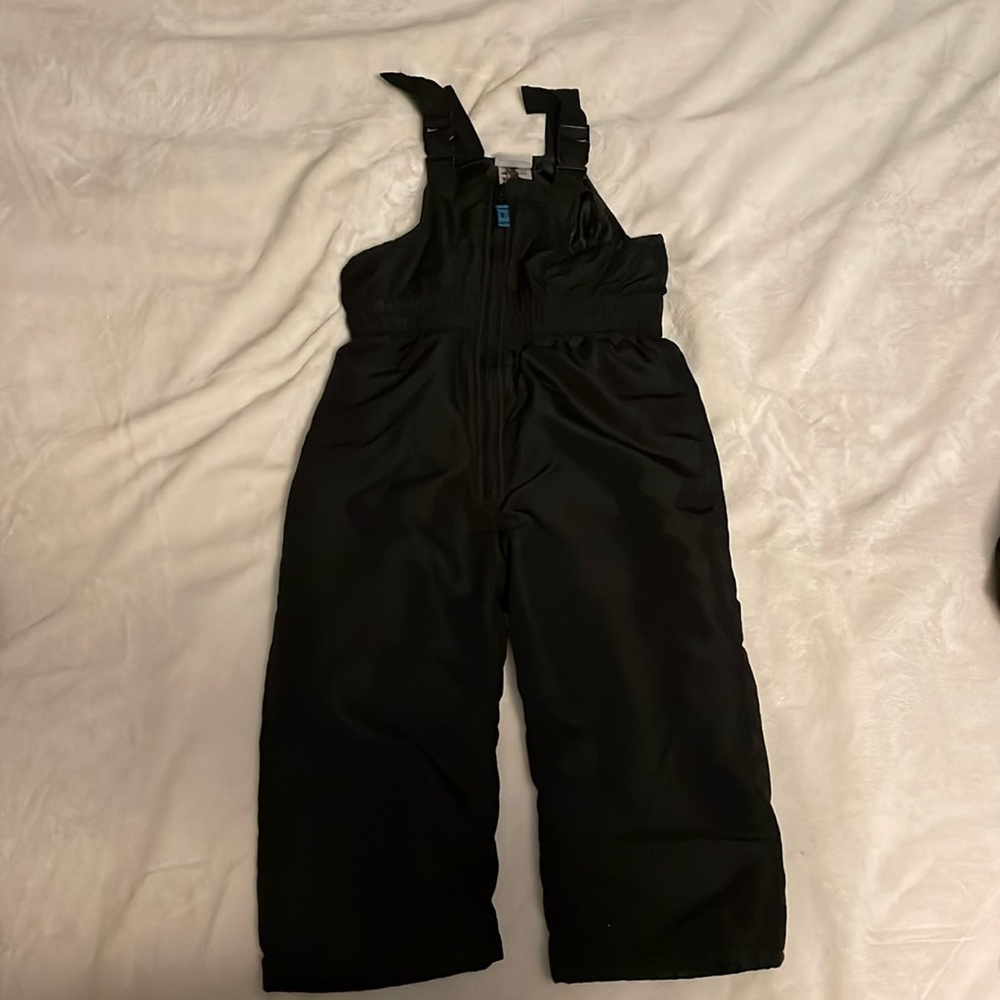 Snow pants